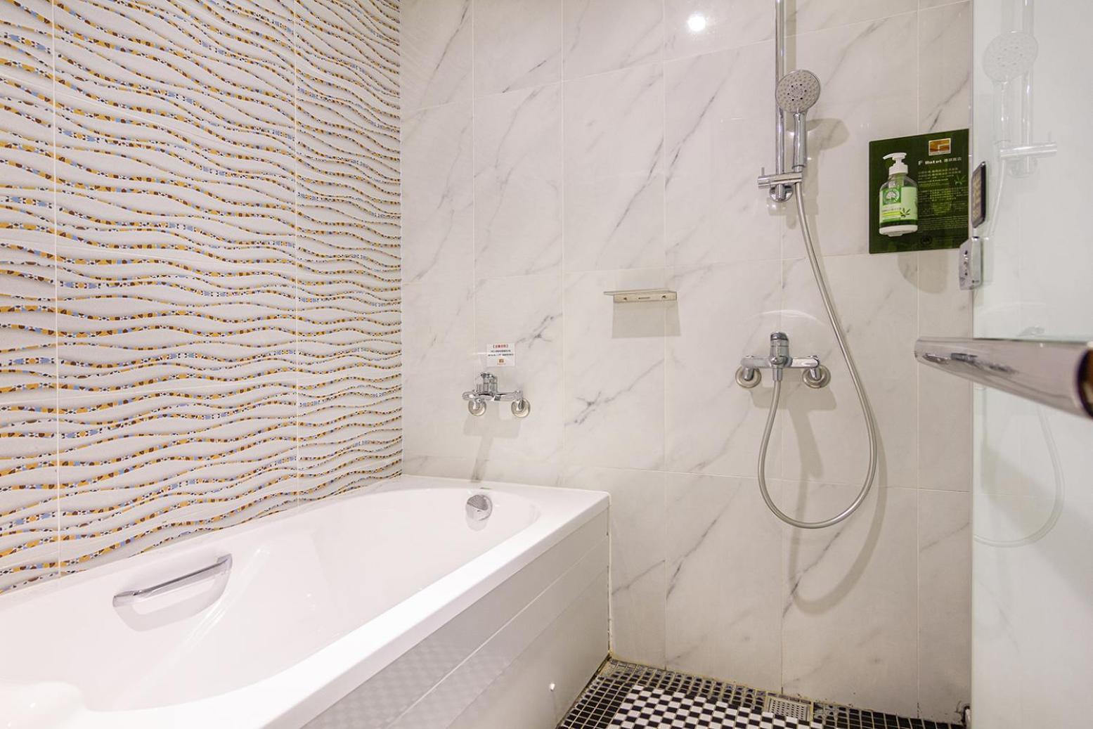 Check Inn New Taipei Luzhou Ngoại thất bức ảnh