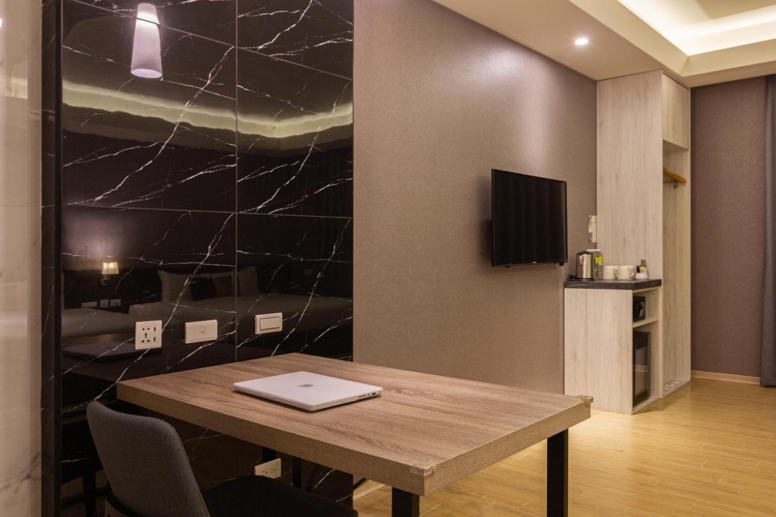 Check Inn New Taipei Luzhou Ngoại thất bức ảnh