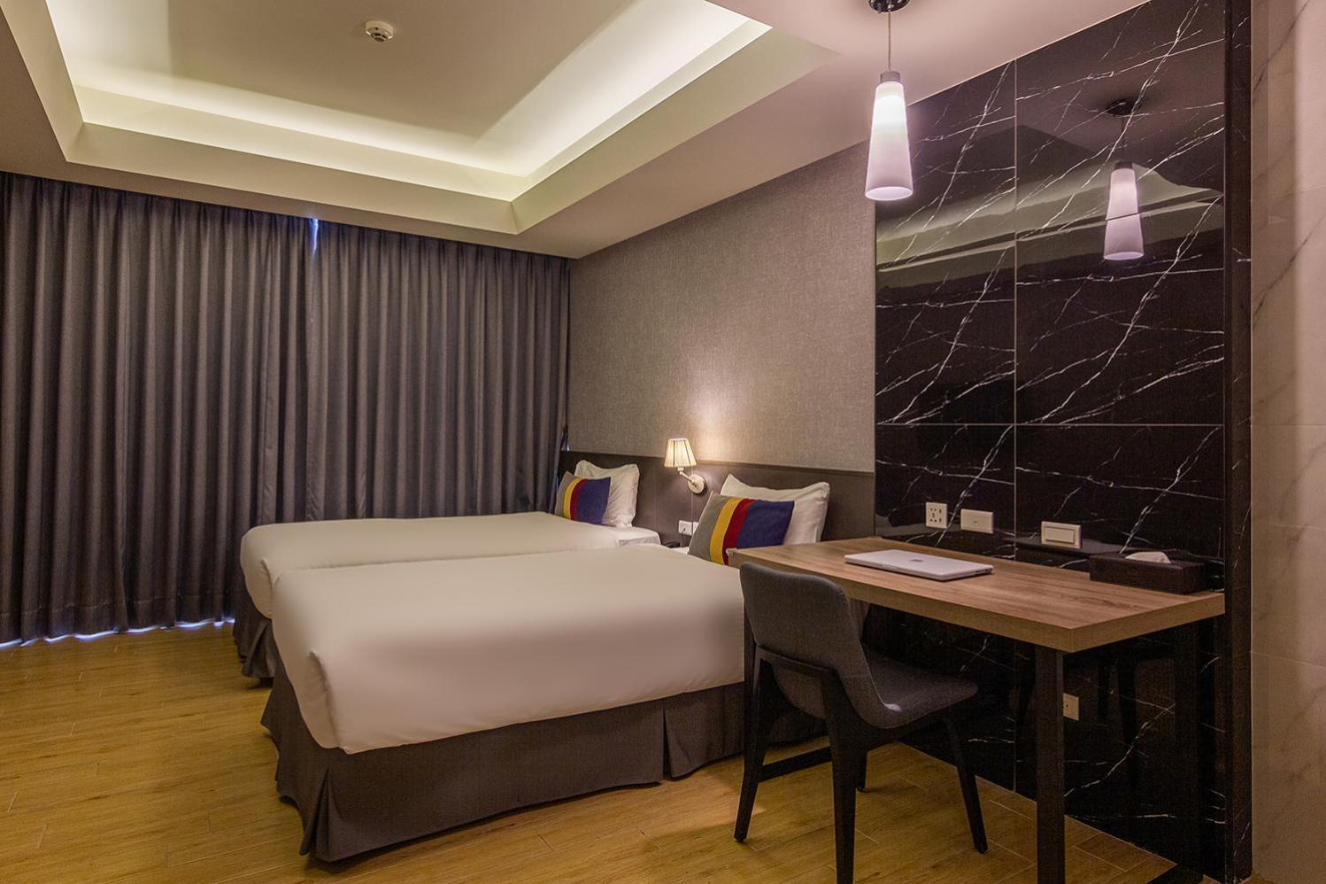 Check Inn New Taipei Luzhou Ngoại thất bức ảnh