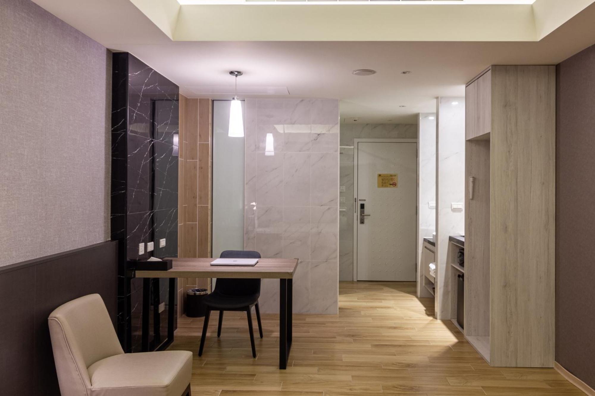 Check Inn New Taipei Luzhou Ngoại thất bức ảnh