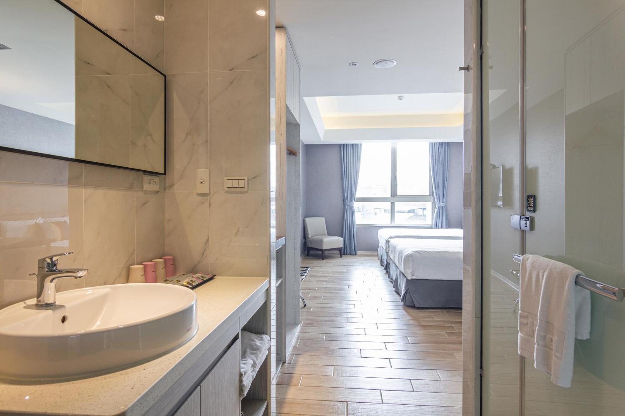 Check Inn New Taipei Luzhou Ngoại thất bức ảnh